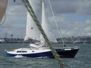 Tiki 28 sailing